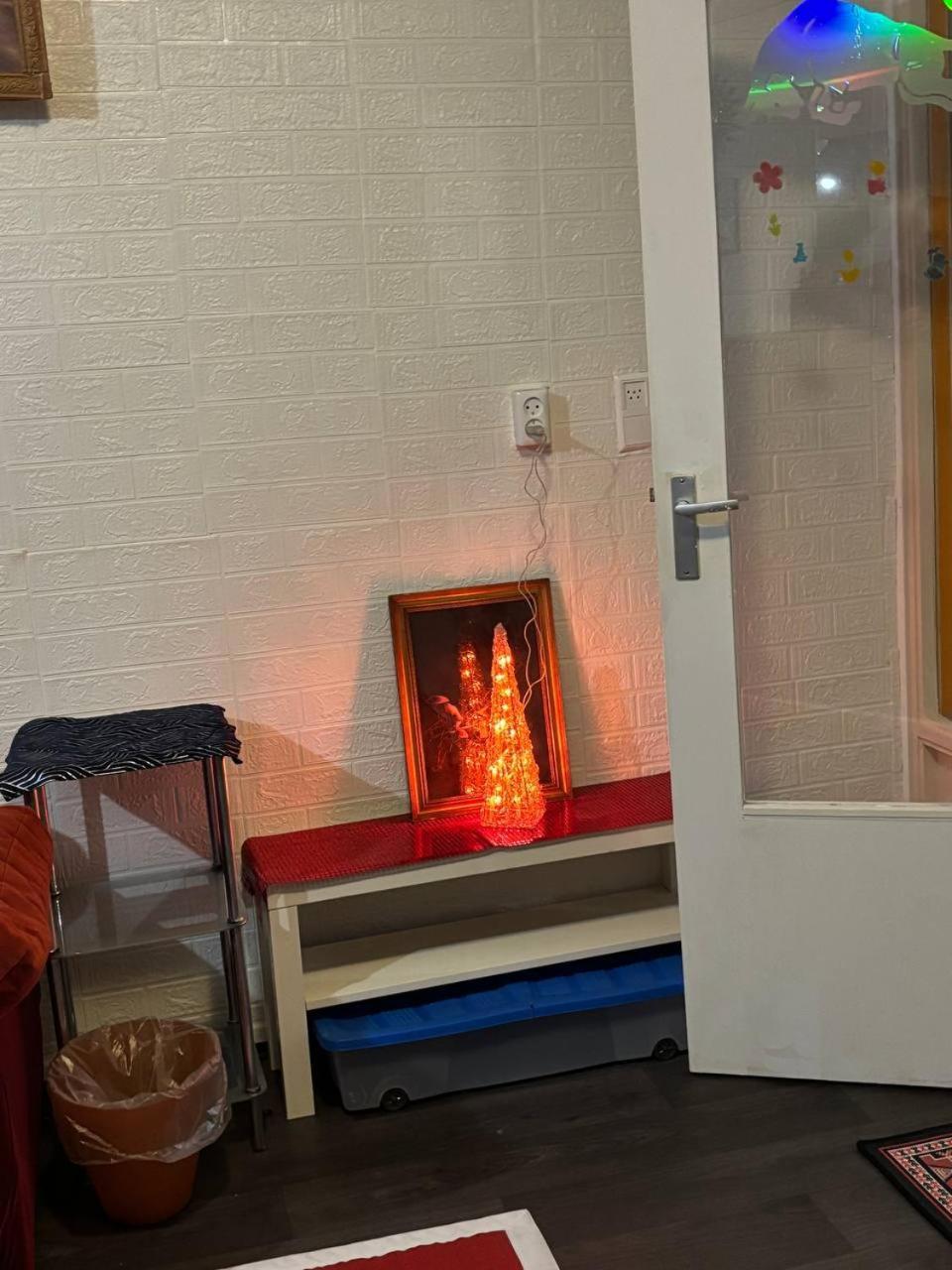Entire In A Shared In Noord Close To The Center Station *